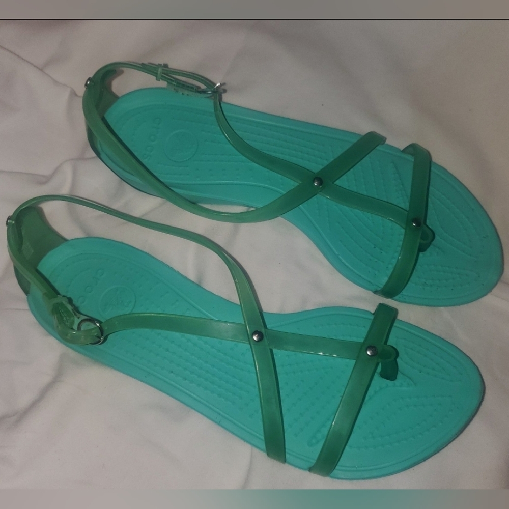 Crocs Really Sexy Jelly Green Strappy Sandal Women Size 8. In new condition!